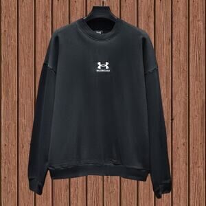 Classic Men's Balenciaga Sweatshirt Black